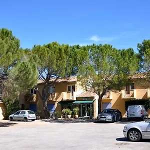 Le Provence Hotel